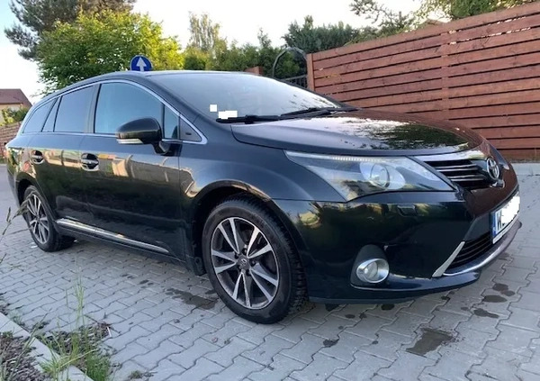 Toyota Avensis cena 27000 przebieg: 253400, rok produkcji 2012 z Warszawa małe 56